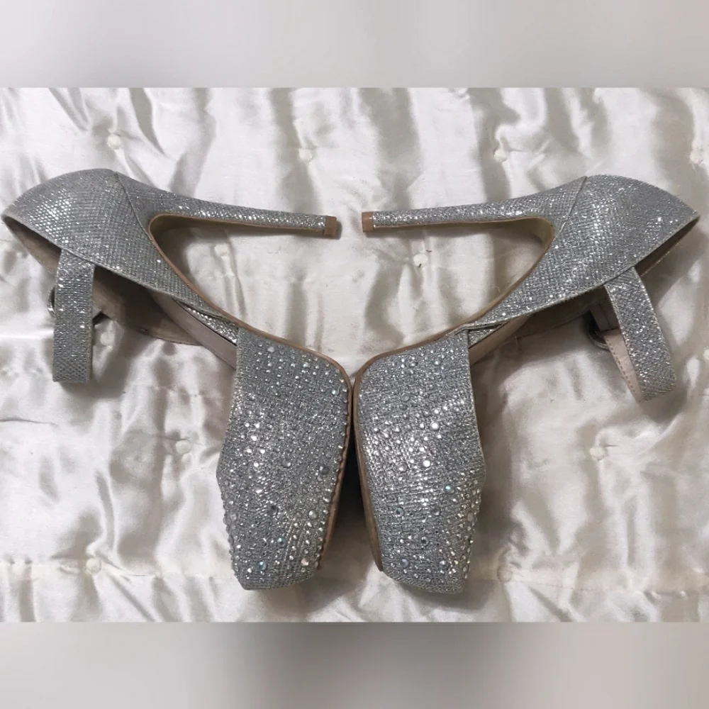 SilverDew Platform Heels.
